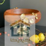 میوه خوری چوبی پایه دار بزرگ با تزیین گل ارکیده برنجی (1)