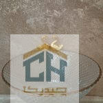 شکلات خوری طلایی با طرح پیکسل و مجسمه قو (3)