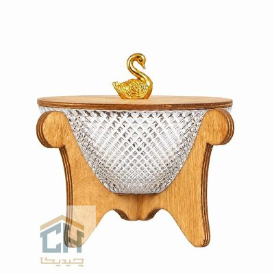 شکلات خوری درب دار چوبی با بدنه بلور طرح پیکسل و دستگیره قو (1)