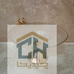 میوه خوری بلور پایه دار با لبه طلایی و مجسمه جفت قو (1)