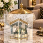شکلات خوری بلور طلایی الیسا در چیدمان میز پذیرایی