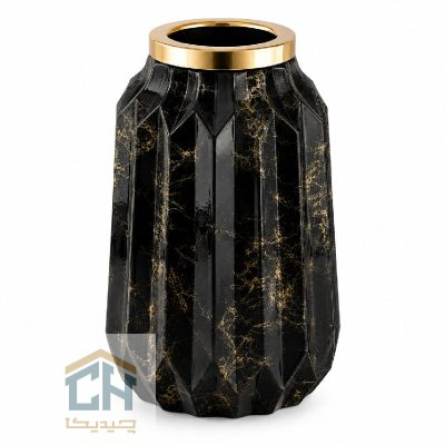 گلدان شیشه ای بلند مشکی مدل 1-109 با رگه های طلایی و بدنه هندسی